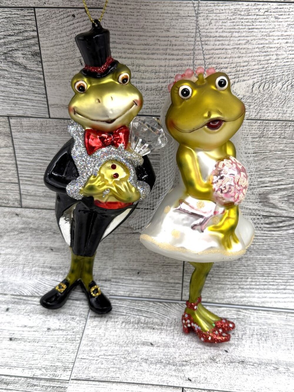 Hand-Blown Glass Bride & Groom Frog Ornament Set (Male - 6", Female - 5.5")